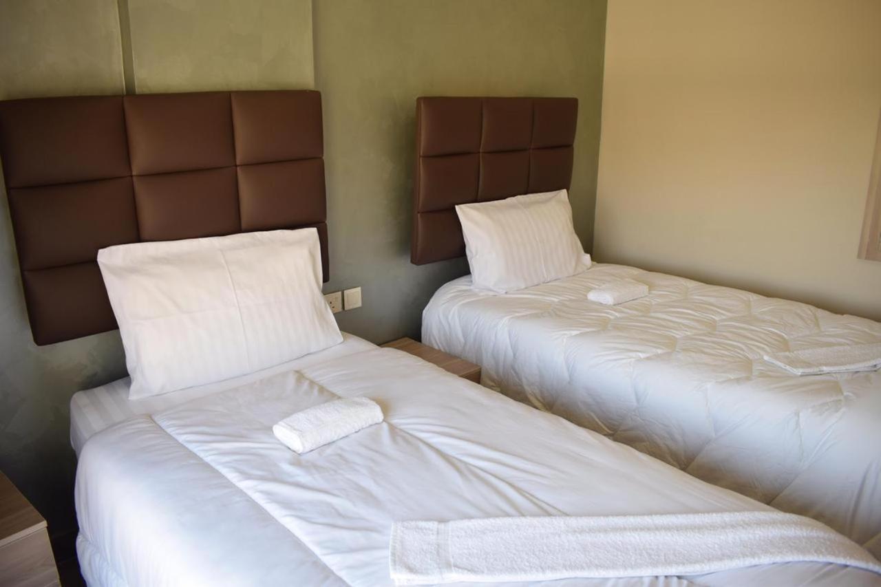 Baron Palace Hotel Suites อคาบา ภายนอก รูปภาพ